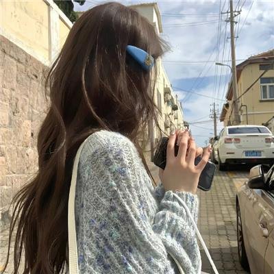 三条黑暗的街道